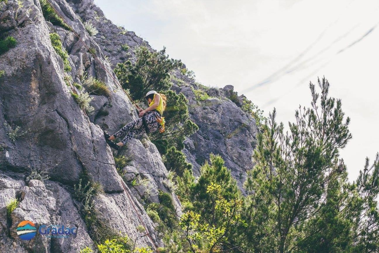 Hotel Labineca Gradac  Eksteriør bilde